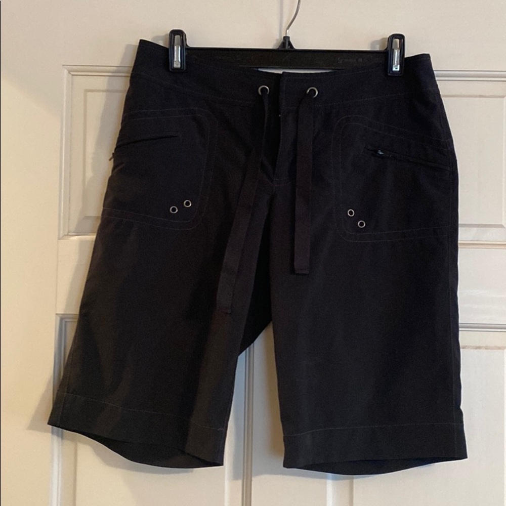 Athleta knee length shorts.